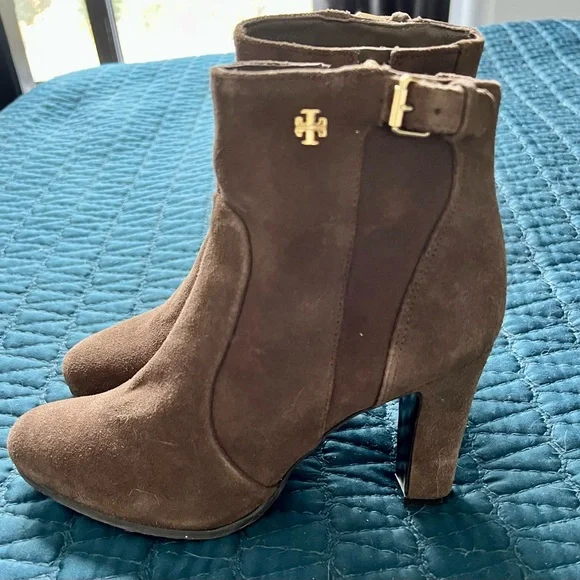 Tory Burch Milan Ankle Boot - Picture 4 of 5